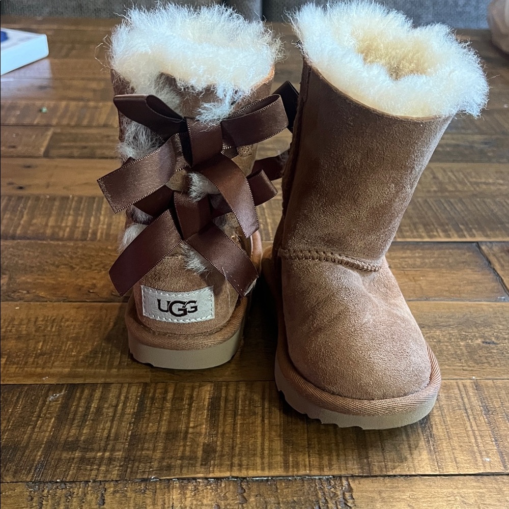 UGG Brown Kids Boots with Bow Accents